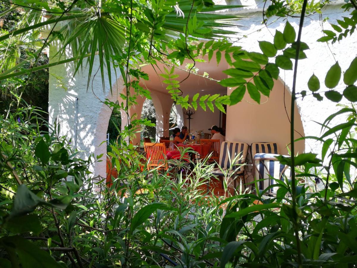 Villa Murgia Solanas  Kültér fotó
